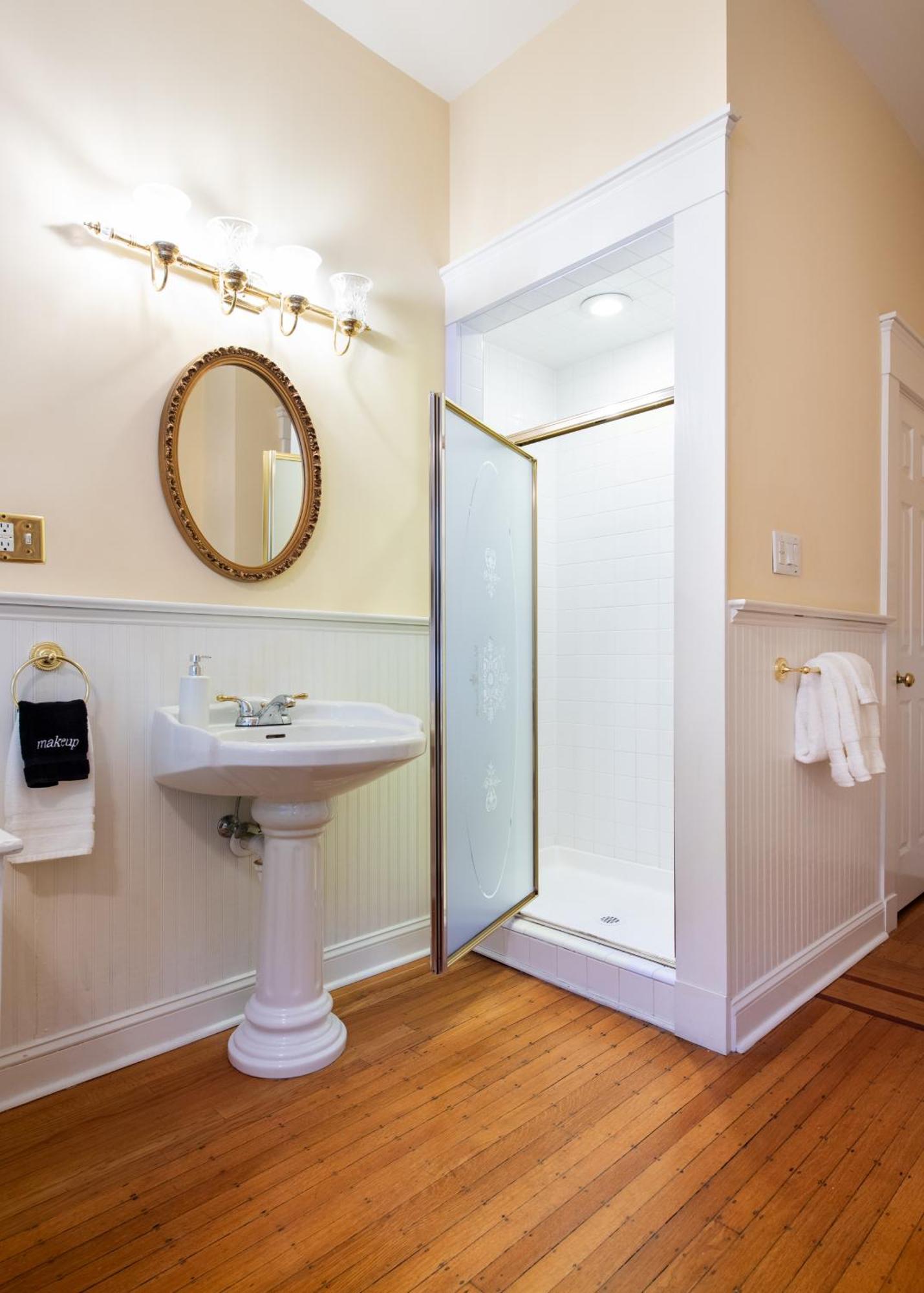 Dupont Mansion Bed & Breakfast Louisville Bilik gambar