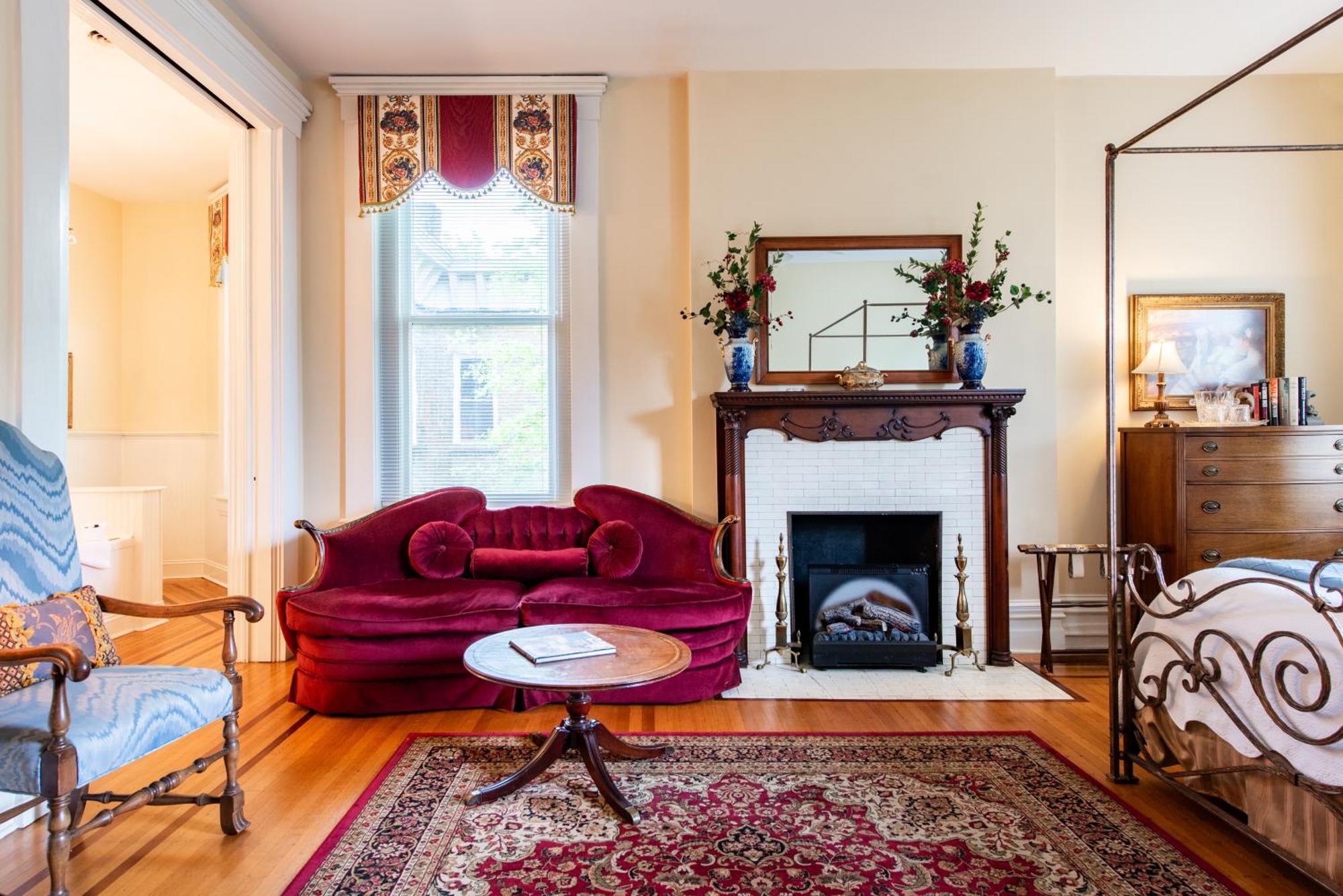 Dupont Mansion Bed & Breakfast Louisville Bilik gambar