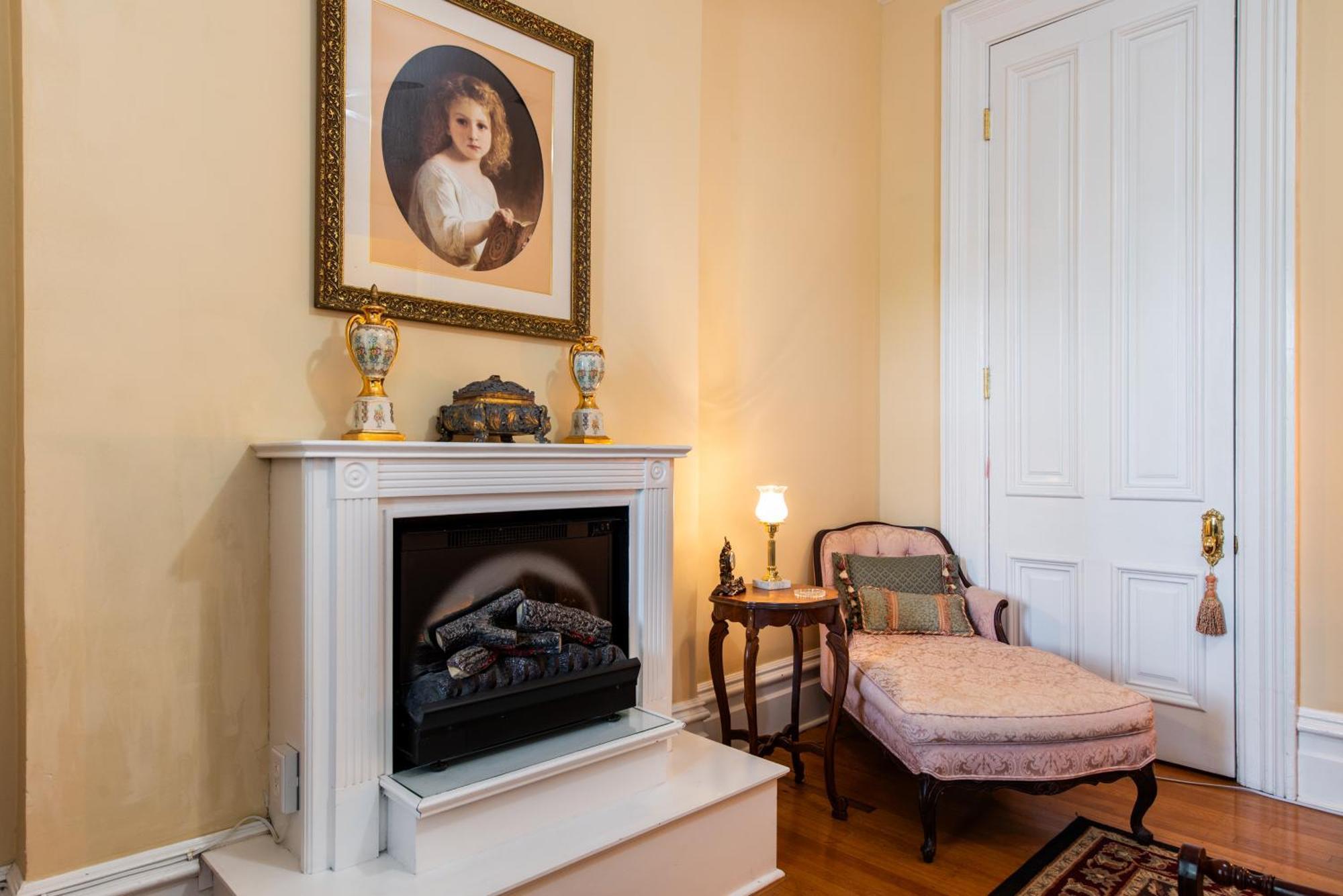 Dupont Mansion Bed & Breakfast Louisville Bilik gambar