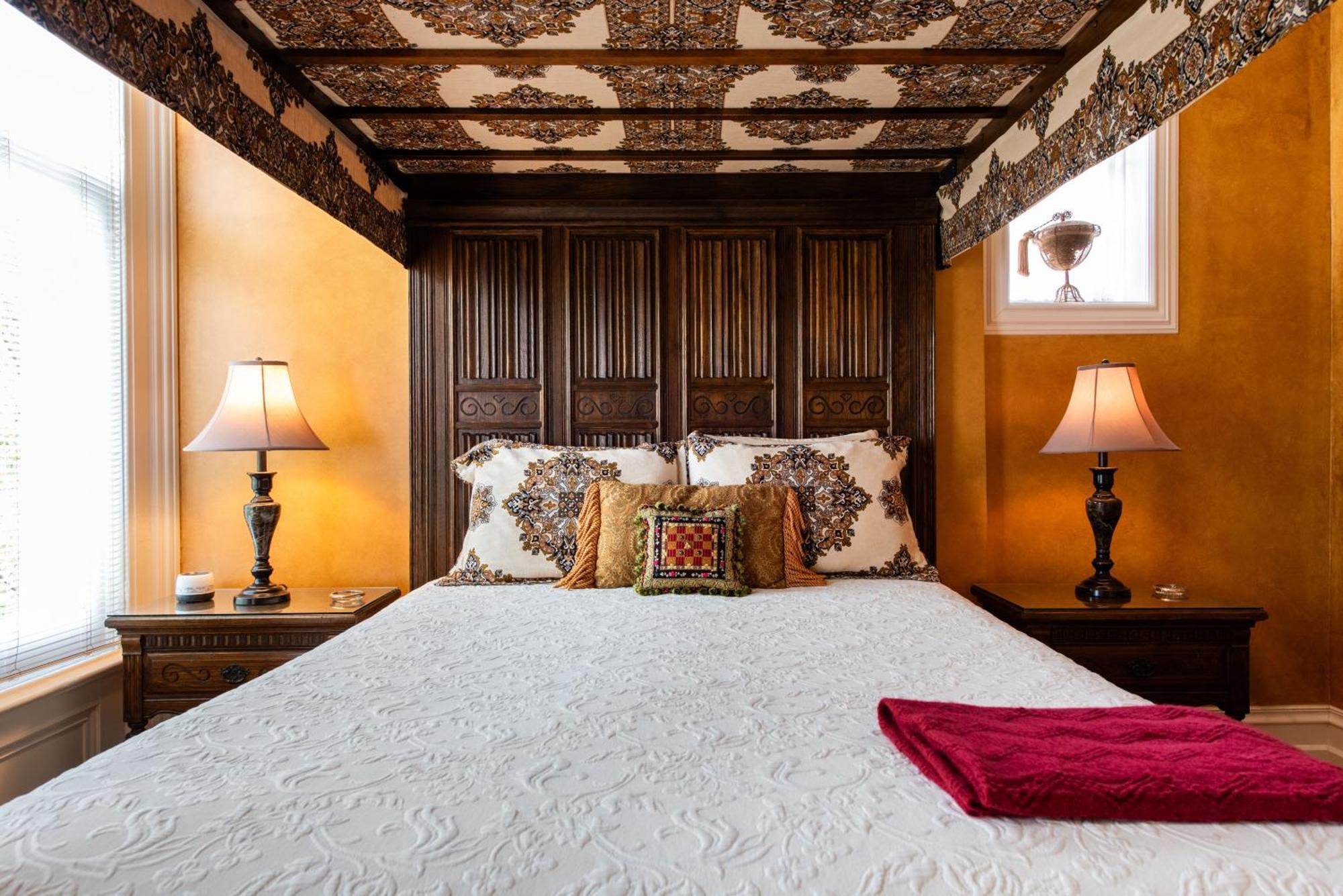 Dupont Mansion Bed & Breakfast Louisville Bilik gambar