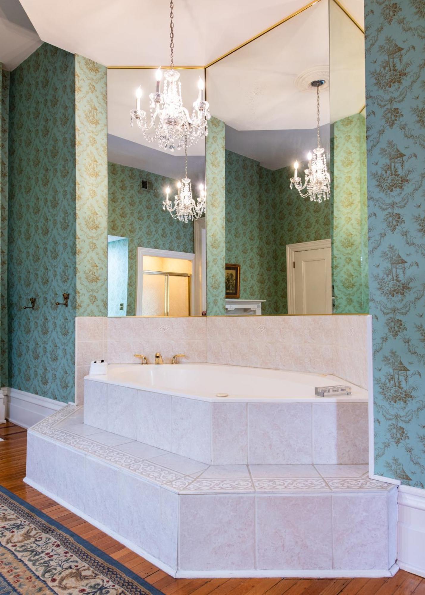 Dupont Mansion Bed & Breakfast Louisville Bilik gambar